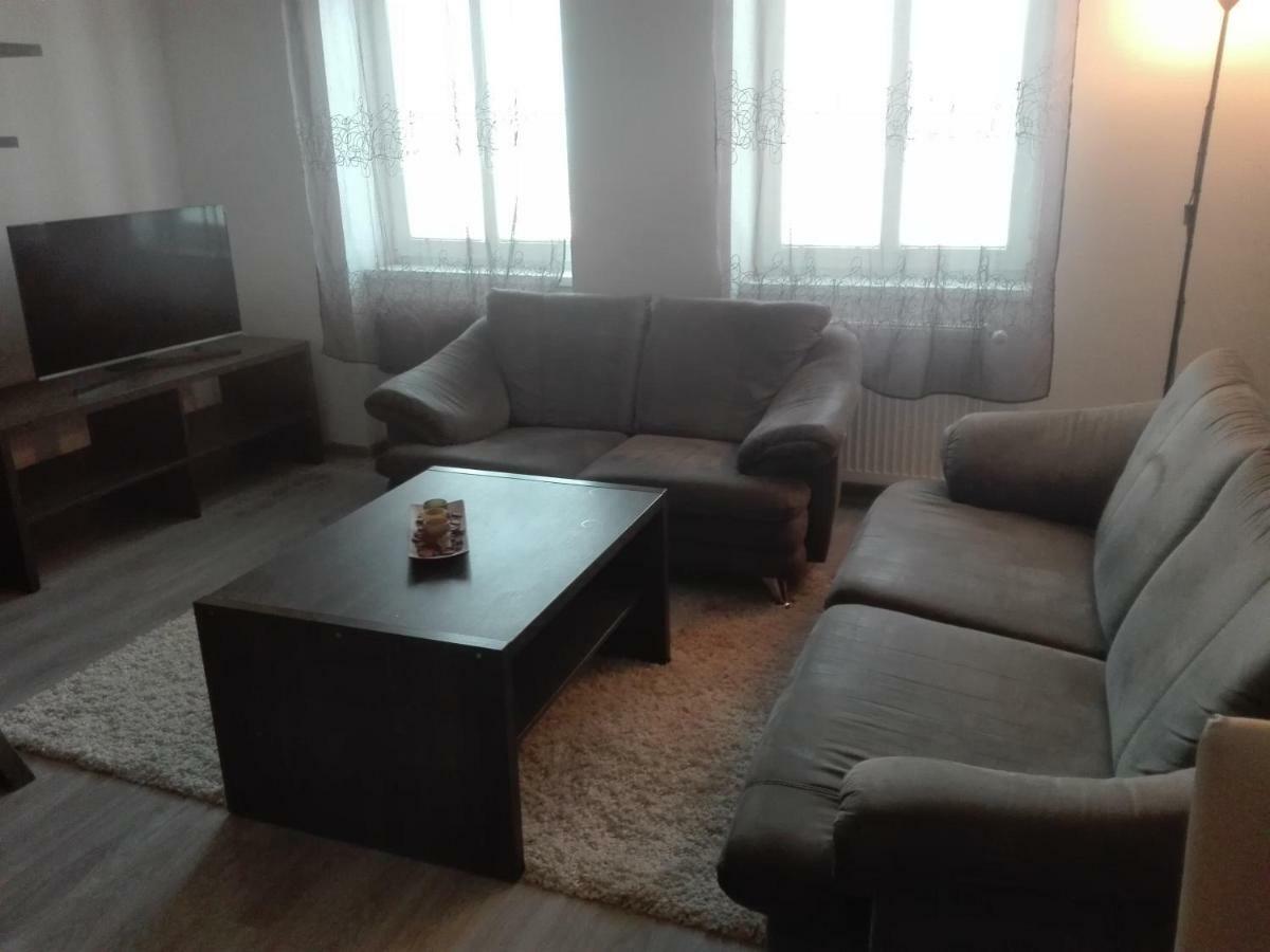 Centrum Apartman Kukucinova6 Caşonia Exterior foto